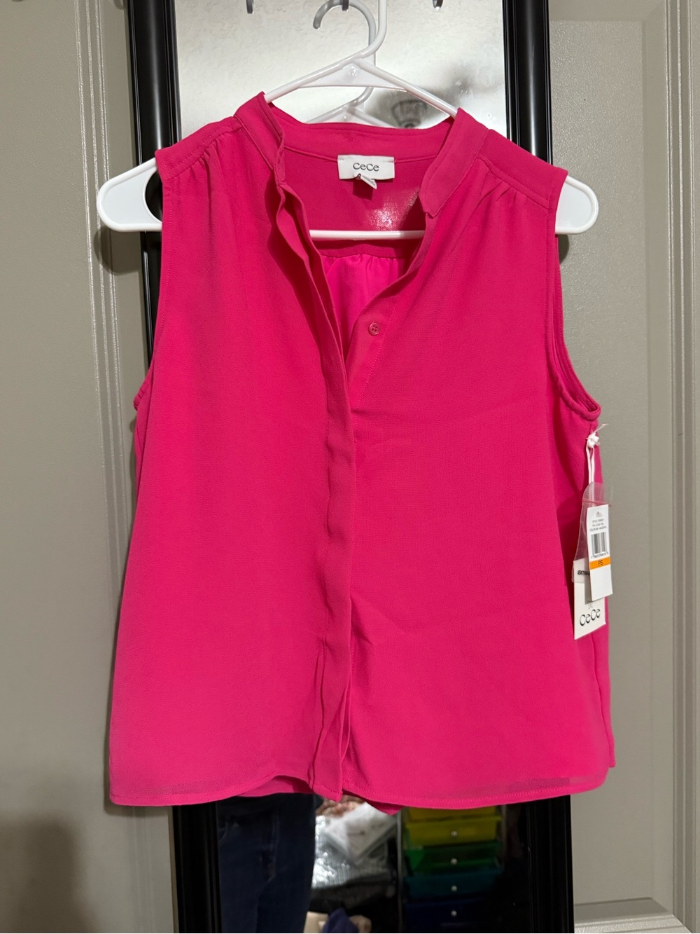 CeCe Sleeveless V-Neck Camisole in Hot Pink